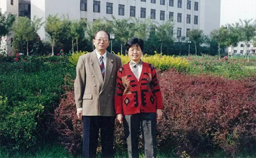 高中德与夫人陈云霞 高中德与夫人陈云霞